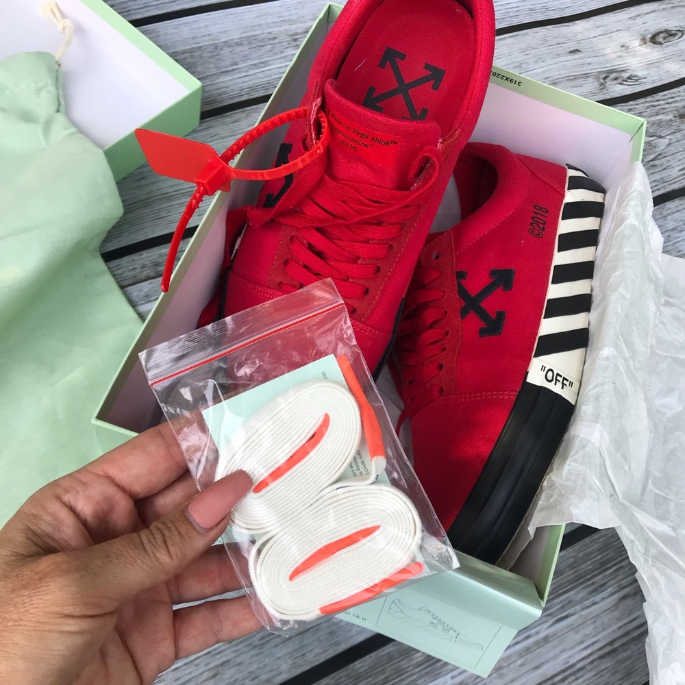 SOLD • OFF WHITE VULCANIZED STRIPED LOWTOP RED - Picture 8 of 8